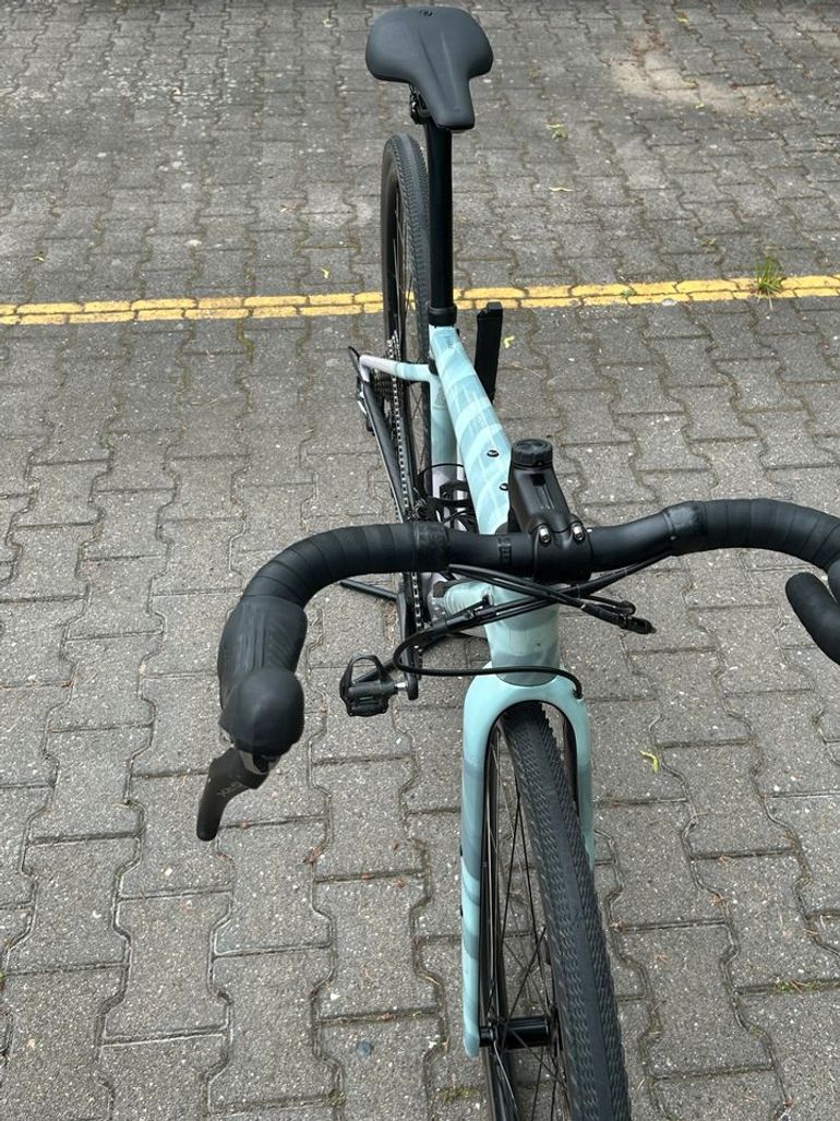 Used Specialized Diverge Comp Carbon 2021 2021 Road & Gravel — image 3 of 19