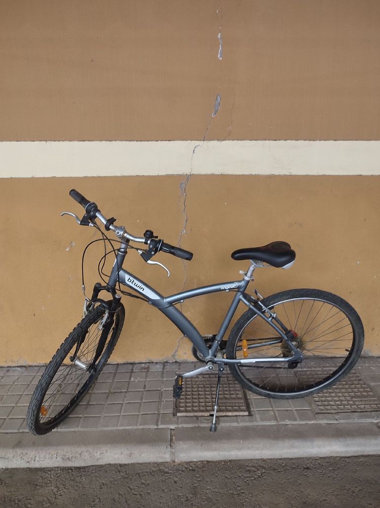 Used B Twin Original Other SRAM Urban, Light Gray — image 2 of 3