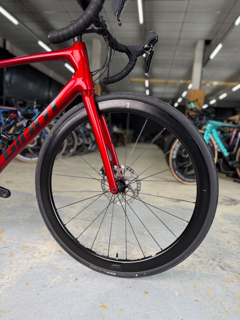 Used Giant TCR Advanced 1 Carbon 2021 Road & Gravel, Red — image 4 of 21