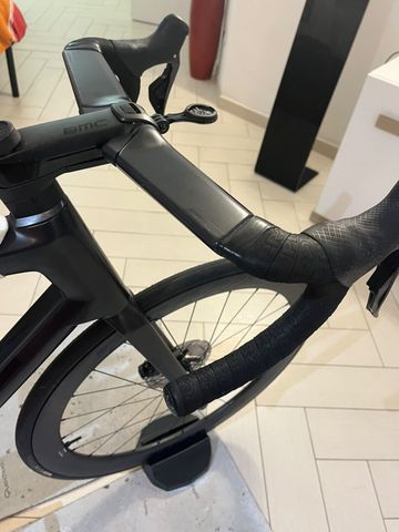 Brugt BMC Teammachine Shimano Ultegra Di2 2023 Road & Gravel — billede 15 af 17