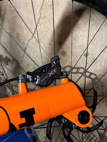 Używany Giant Reign Advanced 1 2024 2024 Mountainbike — zdjęcie 7 z 8