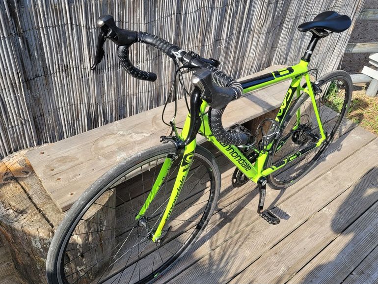 Used Cannondale Caad Shimano 105 2015 Road & Gravel, Grün — image 4 of 5