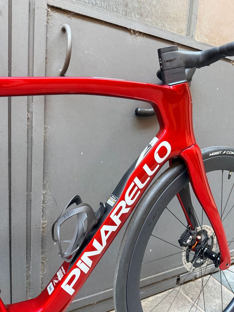 Used Pinarello Pinarello F7 Ultegra Di2+Most45 Cherry Red 56 2026 Road & Gravel, Red — image 5 of 13