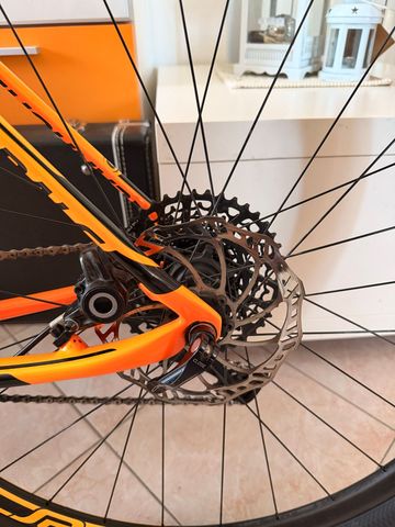 Tweedehands Cannondale F-Si Carbon 2 2017 2017 Mountainbike — afbeelding 9 van 13