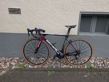 Used Brothers Custom Shimano 105 2019 Road & Gravel, Black — image 2 of 3