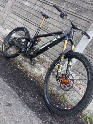 Gebrauchtes Santa Cruz Bullit SRAM X01 Eagle AXS 2026 MTB