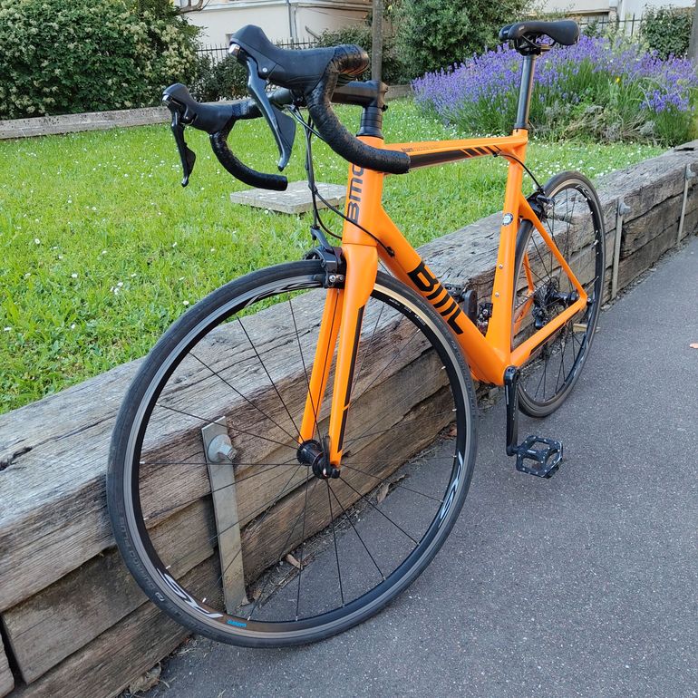 Used BMC Teammachine SLR03 2018 2018 Road & Gravel, Orange — image 7 of 16