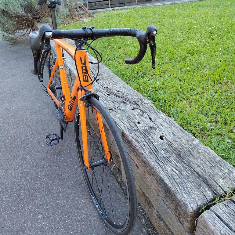 Used BMC Teammachine SLR03 2018 2018 Road & Gravel, Orange — image 4 of 16