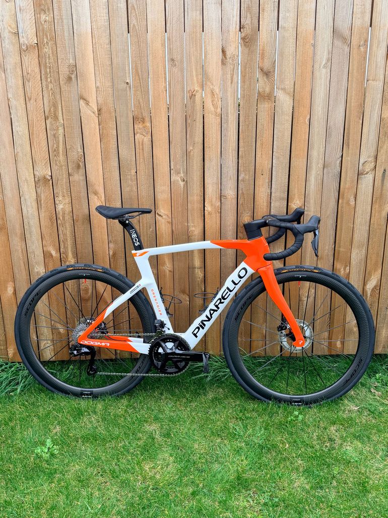 Used Pinarello DOGMA F DURA ACE Di2 2026 2026 Road & Gravel, White — image 1 of 6