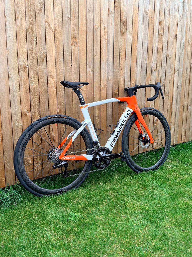 Used Pinarello DOGMA F DURA ACE Di2 2026 2026 Road & Gravel, White — image 2 of 6