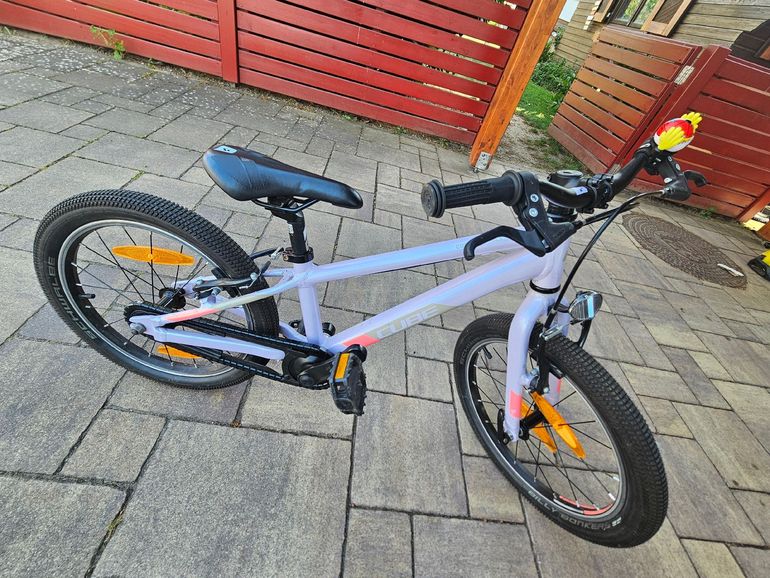 Used CUBE CUBE Custom 2023 Youth — image 3 of 3