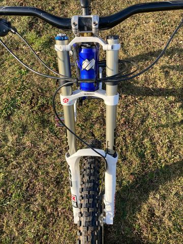 Używany Morewood Freeride DH 2010 Mountainbike — zdjęcie 8 z 16