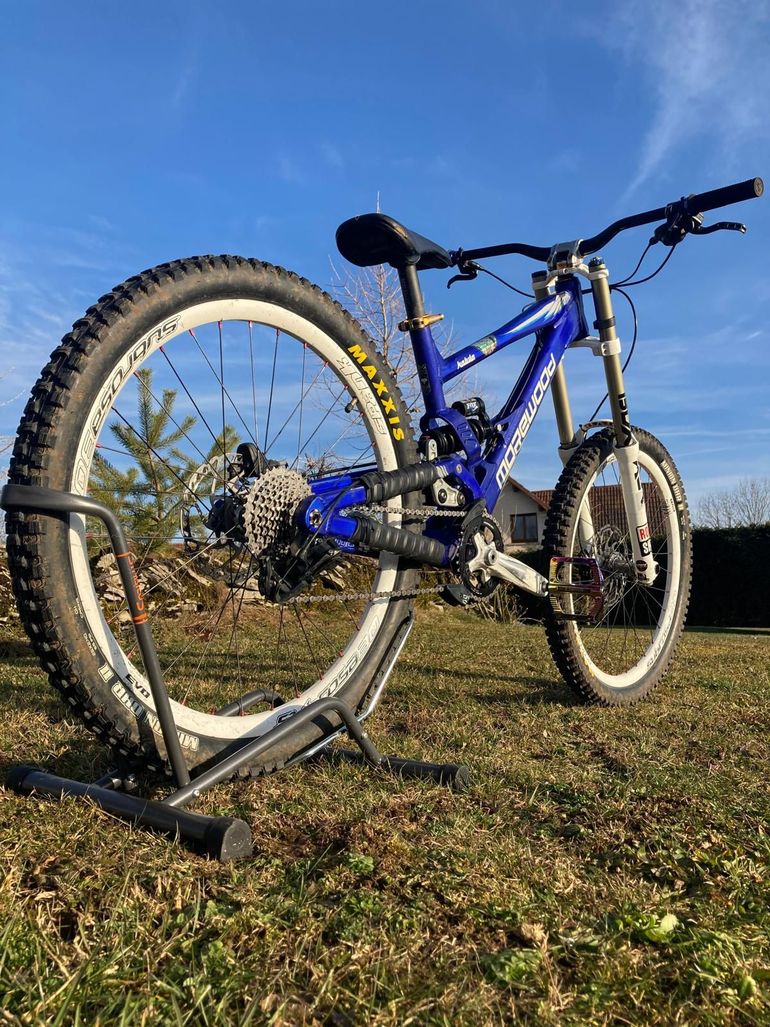 Used Morewood Freeride DH 2010 Mountainbike — image 9 of 16