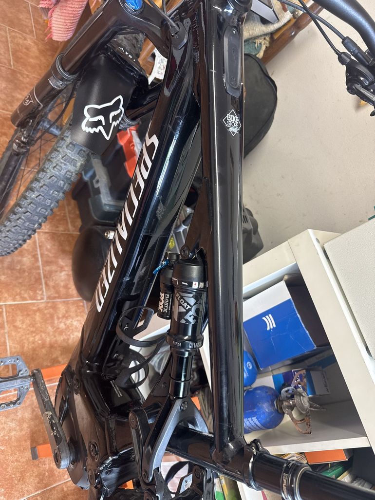 Used Specialized Turbo Levo Comp Alloy 2022 2022 Mountainbike, Black — image 17 of 17