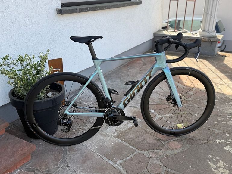 Used Giant Propel Advanced Pro 0 2026 2026 Road & Gravel, Blue — image 2 of 7