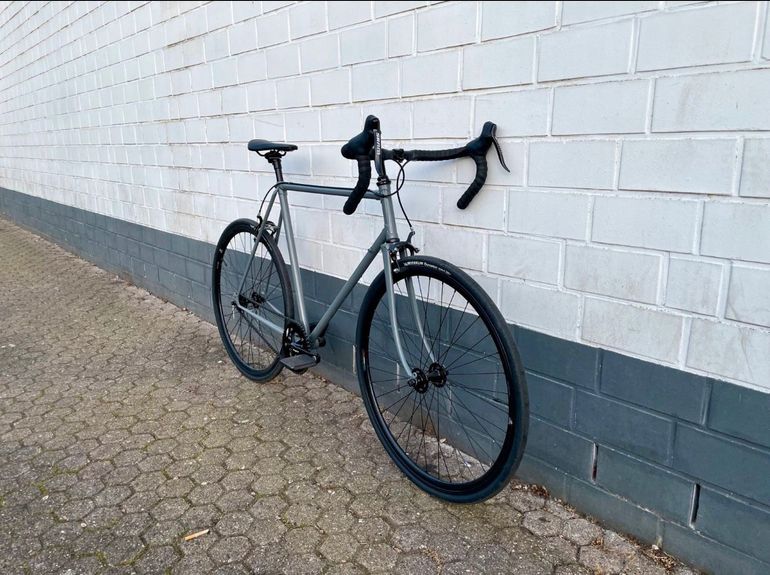 Used Peugeot Unbekannter Stahlrenner 2013 Road & Gravel, Hellgrau — image 3 of 6