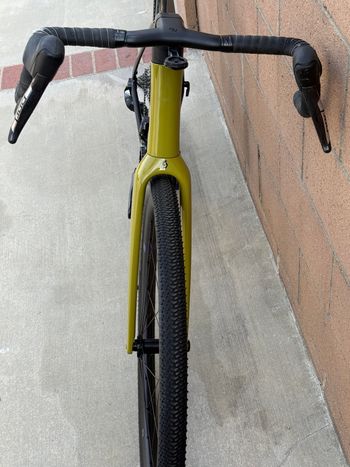 Used Scott Addict Gravel Tuned 2024 2024 Road & Gravel, Black — image 8 of 19