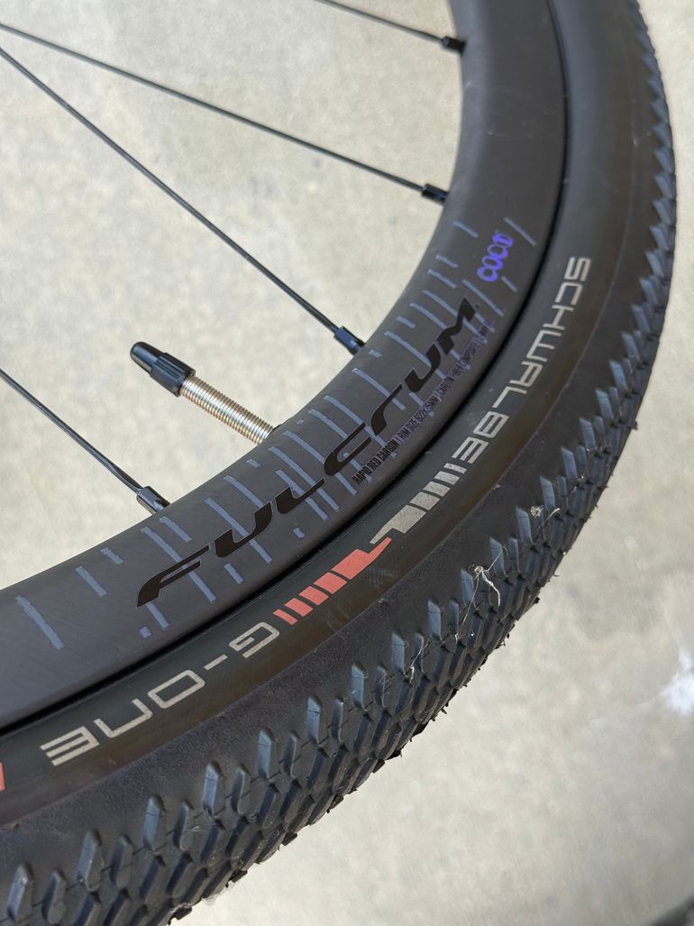 Used Scott Addict Gravel Tuned 2024 2024 Road & Gravel, Black — image 6 of 19