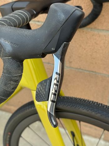 Used Scott Addict Gravel Tuned 2024 2024 Road & Gravel, Black — image 15 of 19