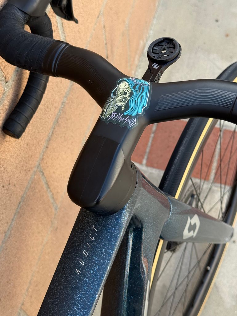 Used Scott Addict RC Pro 2023 2023 Road & Gravel, Blue — image 5 of 19