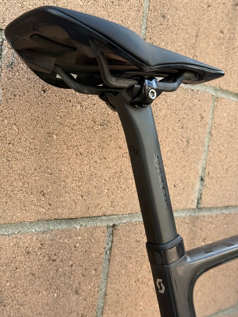 Used Scott Addict RC Pro 2023 2023 Road & Gravel, Blue — image 17 of 19