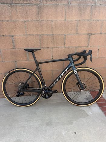 Used Scott Addict RC Pro 2023 2023 Road & Gravel