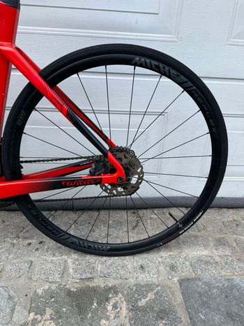 Used Wilier CENTO10 SL 2023 2023 Road & Gravel, Rojo — image 7 of 7
