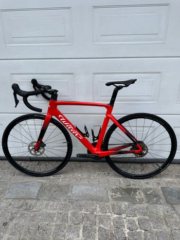 Used Wilier CENTO10 SL 2023 2023 Road & Gravel, Rojo — image 2 of 7