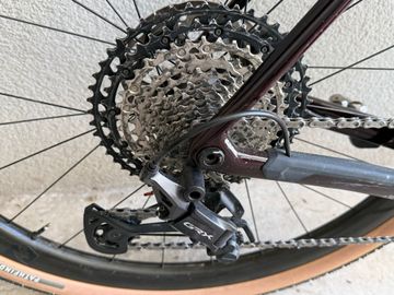 Orbea TERRA M20TEAM 2024 2024 Road & Gravel usato, Rosso — immagine 3 di 4