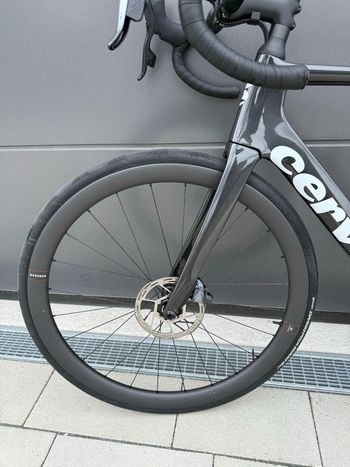 Used Cervélo Soloist Force eTap AXS 2023 2023 Road & Gravel — image 2 of 9