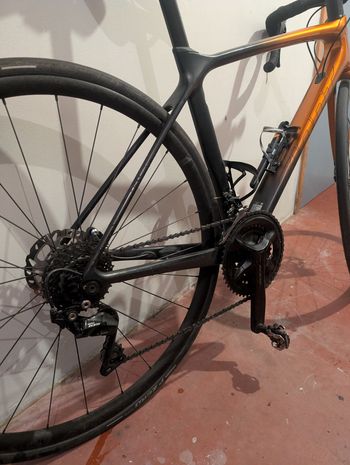 Used Giant Tcr Shimano 105 2022 Road & Gravel, Orange — image 4 of 5