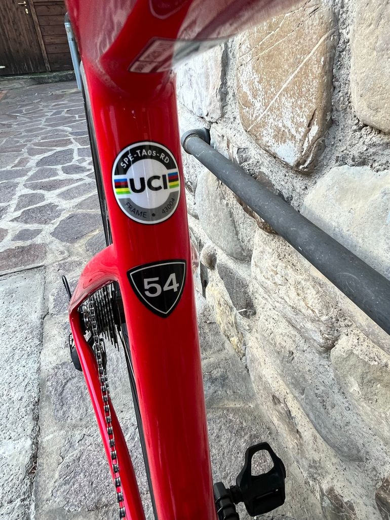 Used Specialized Tarmac Shimano 105 2023 Road & Gravel, Red — image 8 of 8