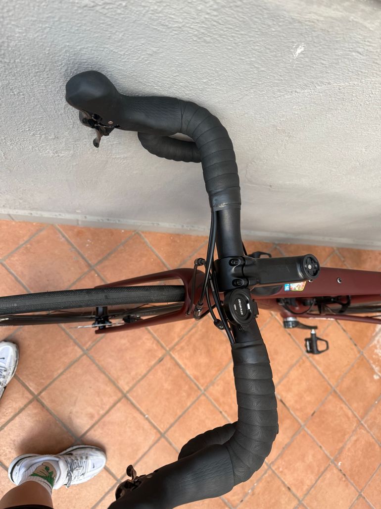 Used Specialized Roubaix SL8 - Shimano Tiagra 2024 2024 Road & Gravel — image 5 of 7