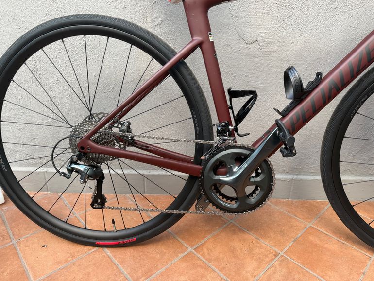 Used Specialized Roubaix SL8 - Shimano Tiagra 2024 2024 Road & Gravel — image 4 of 7