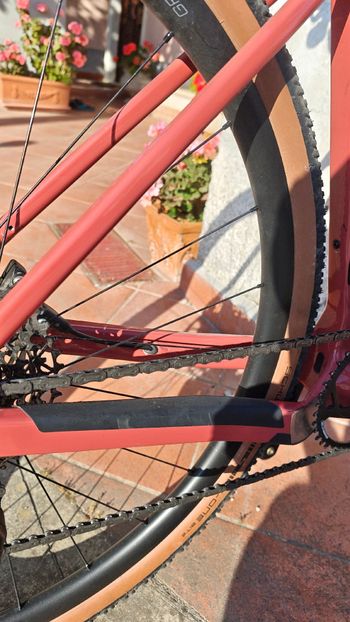 Used Canyon Grizl CF SL 6 AXS 2023 2023 Road & Gravel, Rojo — image 5 of 15
