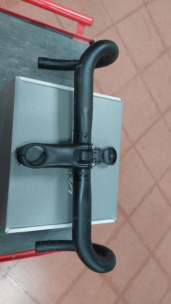 Used Giant Tcr Frameset 2022 Road & Gravel — image 9 of 13