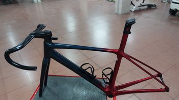 Used Giant Tcr Frameset 2022 Road & Gravel — image 2 of 13