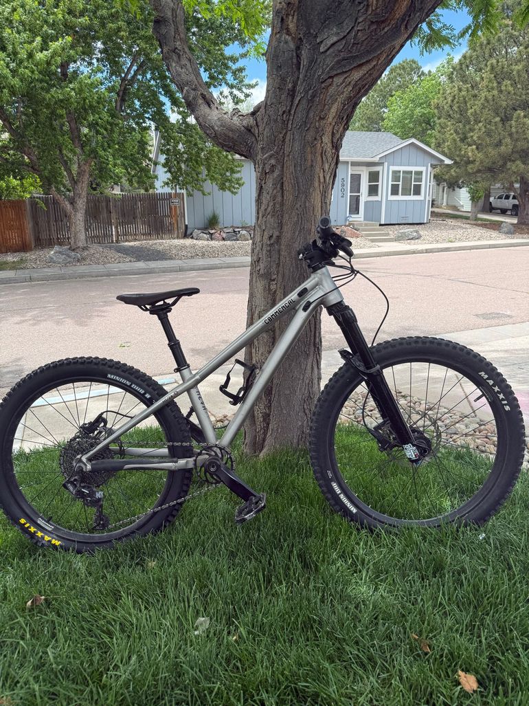 Used Commencal META HT 24 2026 2026 Youth, Light Gray — image 1 of 8