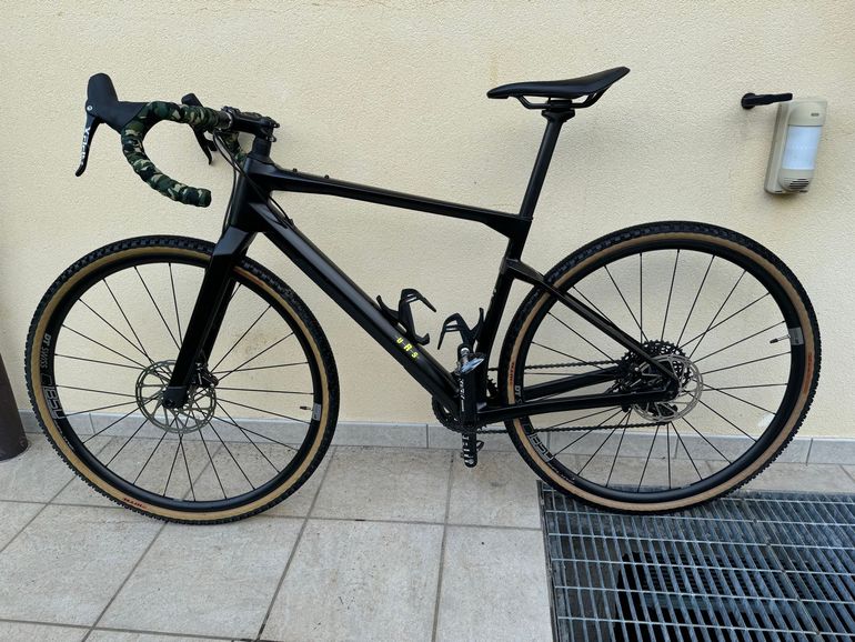 Used BMC URS ONE 2021 2021 Road & Gravel, Schwarz — image 2 of 6