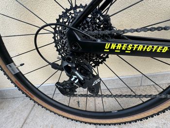 Used BMC URS ONE 2021 2021 Road & Gravel, Schwarz — image 3 of 6