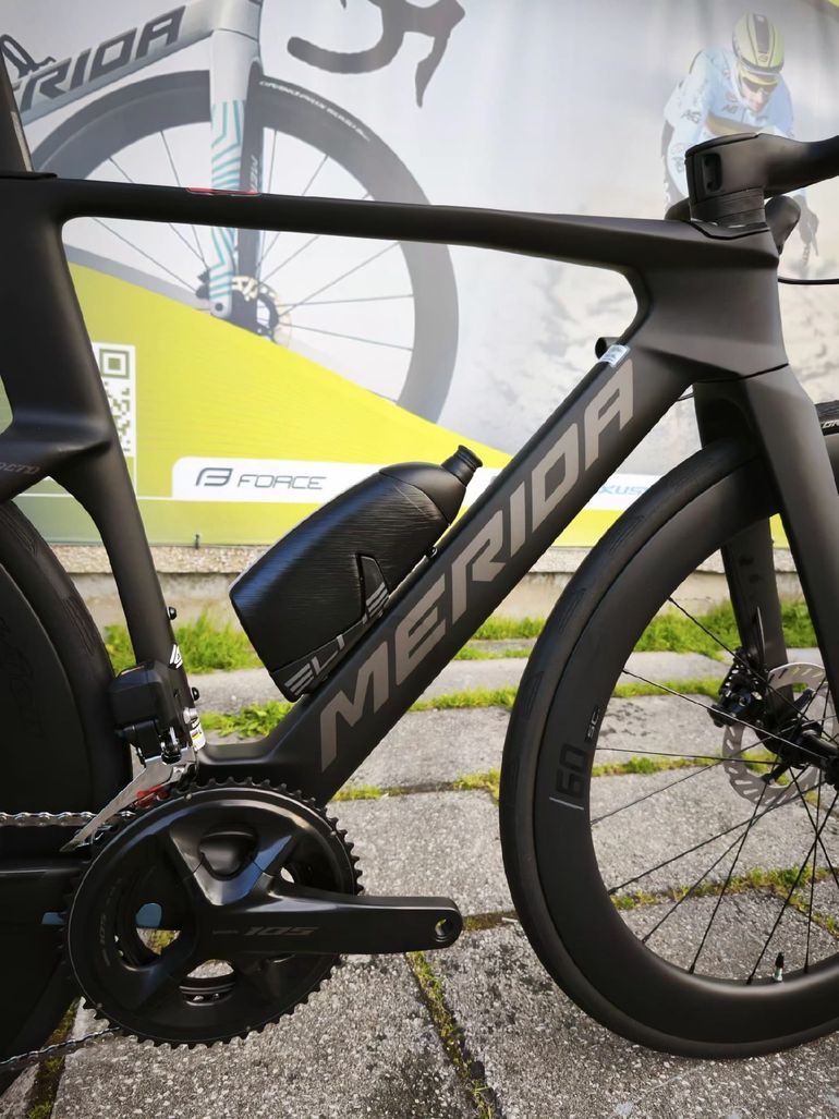 Used Merida REACTO 6000 2027 2027 Road & Gravel, Black — image 3 of 5