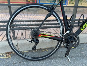 Used Specialized Roubaix SL4 Sport 2017 2017 Road & Gravel, Black — image 2 of 10