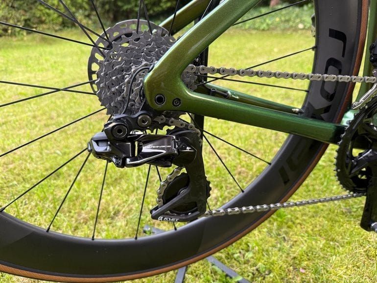 Used Specialized S-Works Tarmac SL7 - Shimano Dura-Ace Di2 2023 2023 Road & Gravel — image 3 of 14