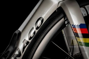 Used Colnago Colnago Y1Rs | Color YRWC | Size M | NEW Frameset Frameset 2026 Road & Gravel — image 8 of 16