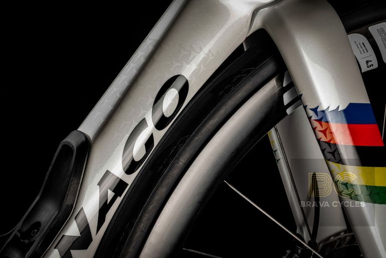 Used Colnago Colnago Y1Rs | Color YRWC | Size M | NEW Frameset Frameset 2026 Road & Gravel — image 8 of 16