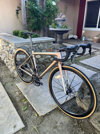 Used Specialized Aethos Shimano Dura Ace Di2 2022 Road & Gravel, Light Gray — image 2 of 13