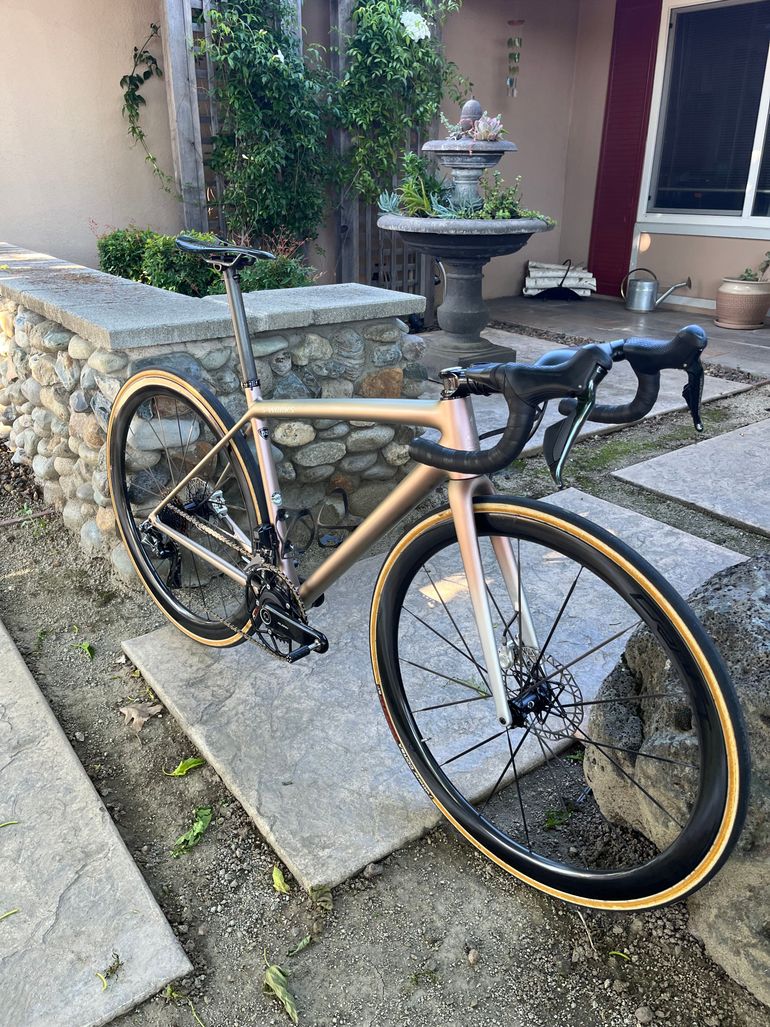 Used Specialized Aethos Shimano Dura Ace Di2 2022 Road & Gravel, Light Gray — image 2 of 13