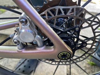 Used Specialized Aethos Shimano Dura Ace Di2 2022 Road & Gravel, Light Gray — image 10 of 13