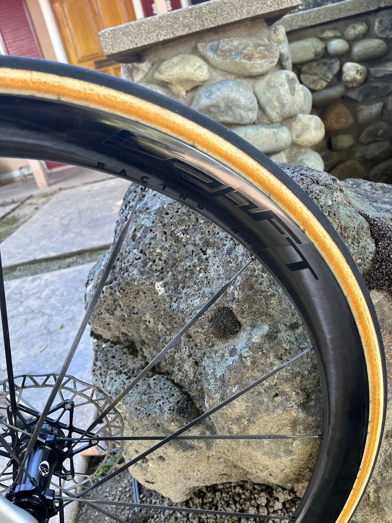 Used Specialized Aethos Shimano Dura Ace Di2 2022 Road & Gravel, Light Gray — image 7 of 13
