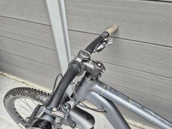Used CUBE ATTENTION, SL 2022 2022 Mountainbike, Hellgrau, 27.5, 29 — image 7 of 12